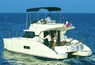 Catamaran Highland